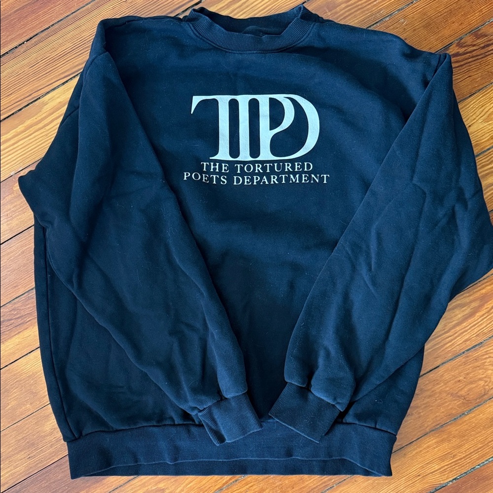 Taylor Swift sweatshirt